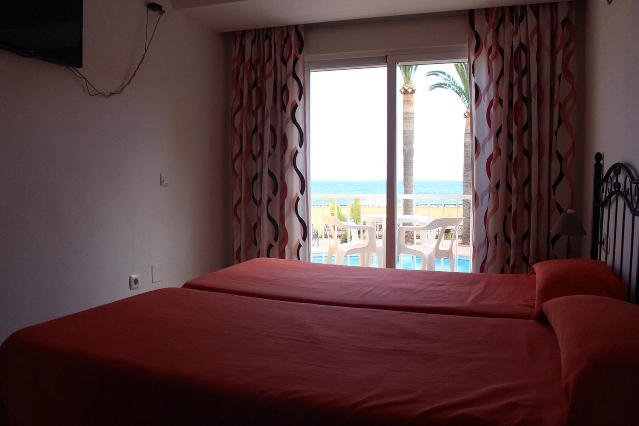 בנאחראפה Hostal Esperanza מראה חיצוני תמונה
