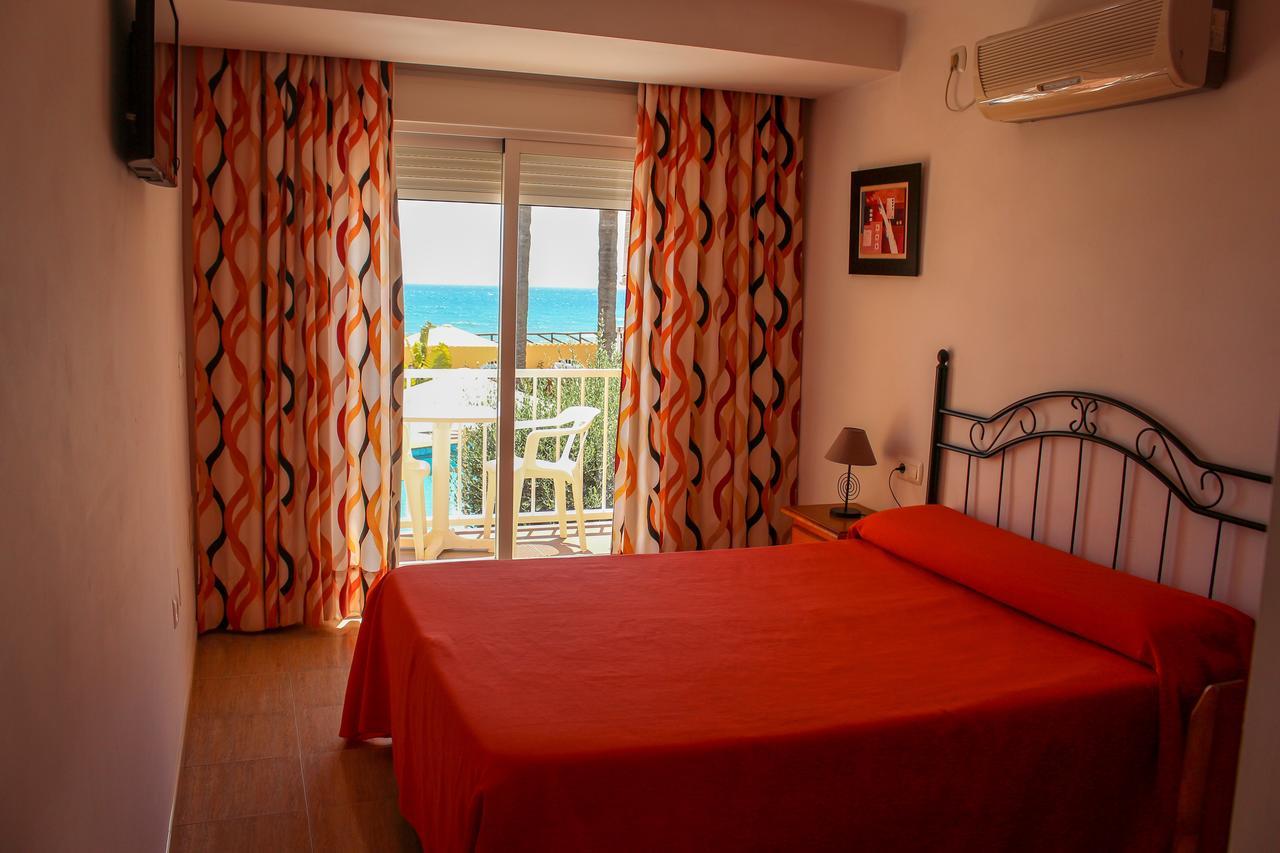 בנאחראפה Hostal Esperanza מראה חיצוני תמונה