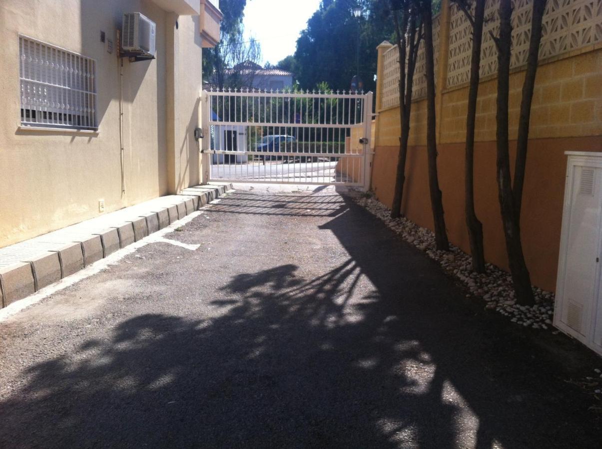 בנאחראפה Hostal Esperanza מראה חיצוני תמונה